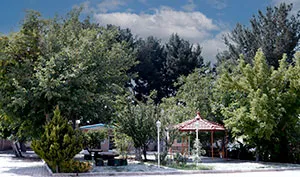 خانه-سپید باغچه