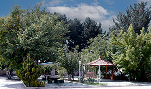 خانه-سپید باغچه